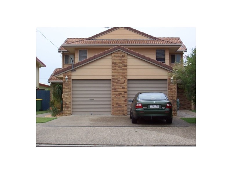 2/17 Taylor Ave, Golden Beach QLD 4551