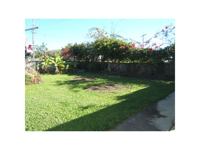 22 Sutherland Street, Dicky Beach QLD 4551