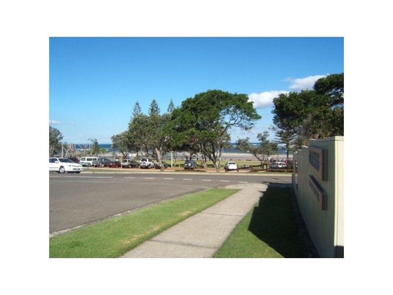 105-15 Esplanade, Bulcock Beach, Caloundra QLD 4551