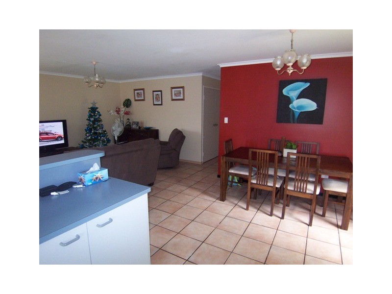 2/18 Hodgens St, Caloundra QLD 4551