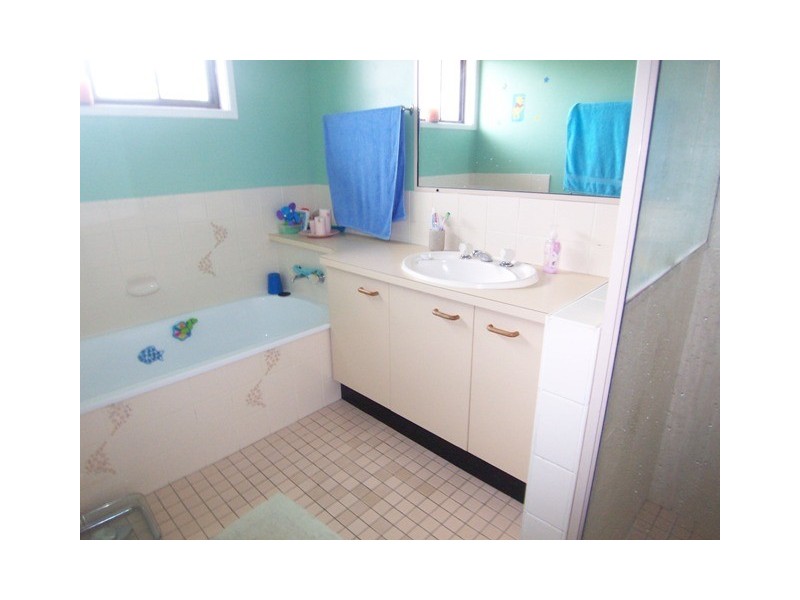 2/18 Hodgens St, Caloundra QLD 4551