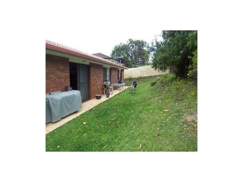 2/18 Hodgens St, Caloundra QLD 4551