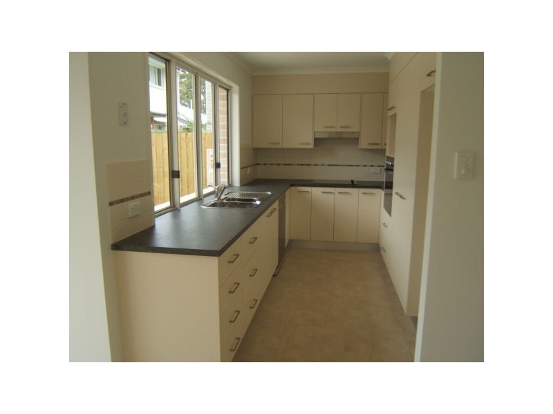 10/83 Beerwah Pde, Beerwah QLD 4519