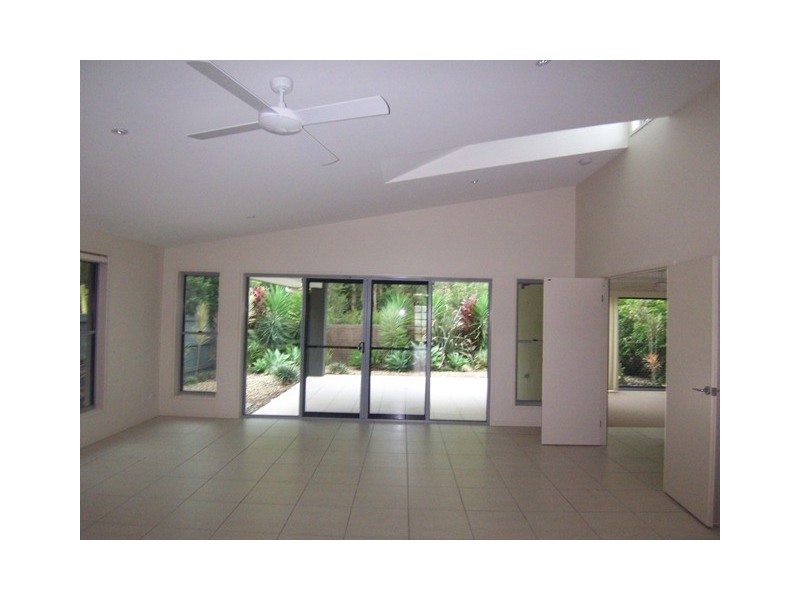 6 Midyim Court, Meridan Plains QLD 4551