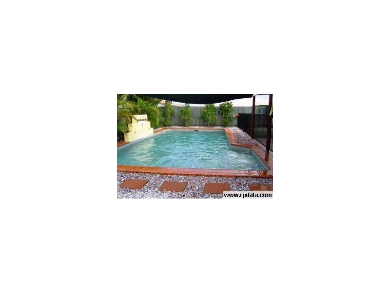 4 Galway Crt, Caloundra West QLD 4551