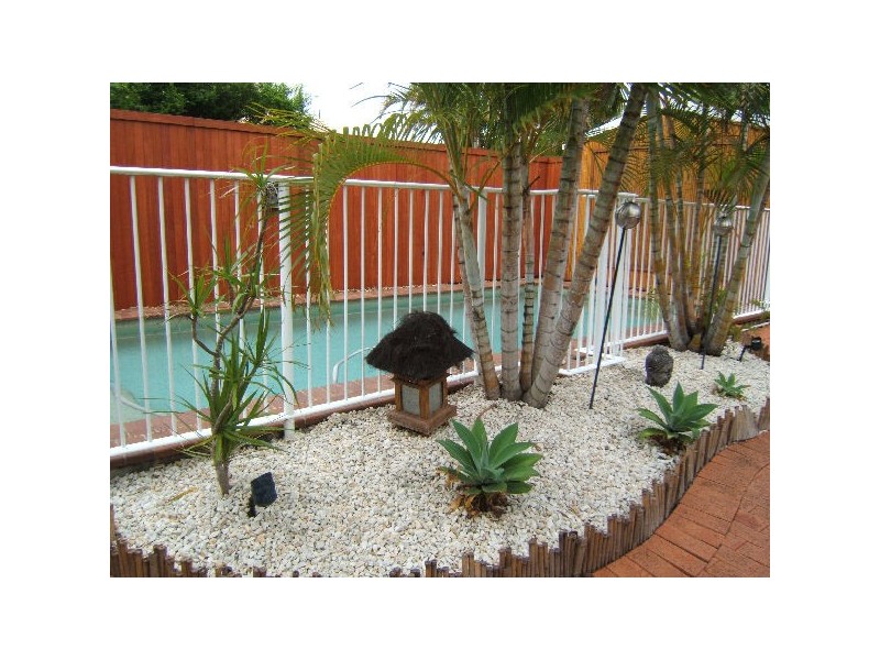 9 Rosevale Ave, Aroona QLD 4551