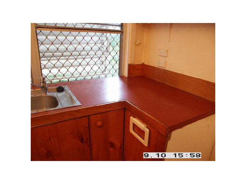 2/5 Hocking St, Nambour QLD 4560