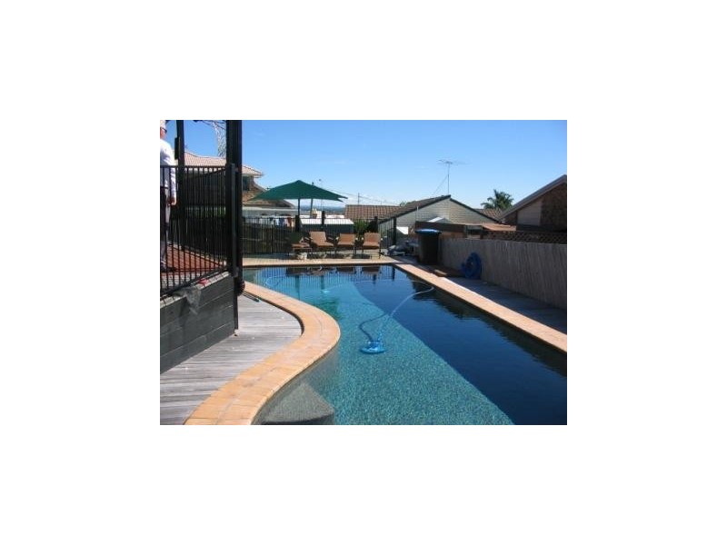 Battery Hill QLD 4551