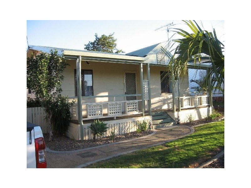 12 Nelson St, Golden Beach QLD 4551