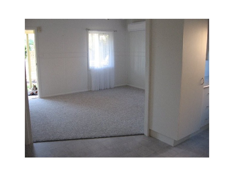 12 Nelson St, Golden Beach QLD 4551
