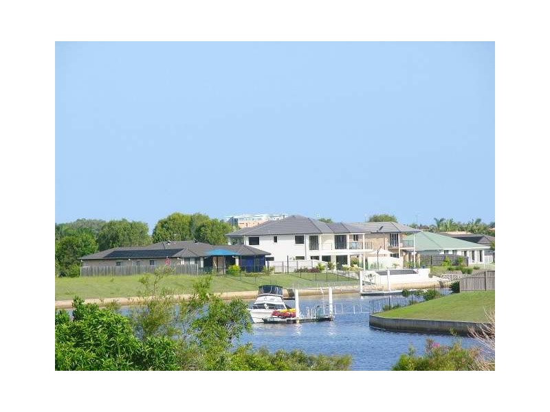 56 Kalowendha, Pelican Waters QLD 4551