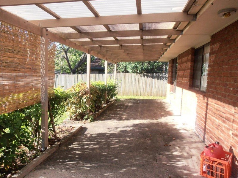 32 Milbong Street, Battery Hill QLD 4551