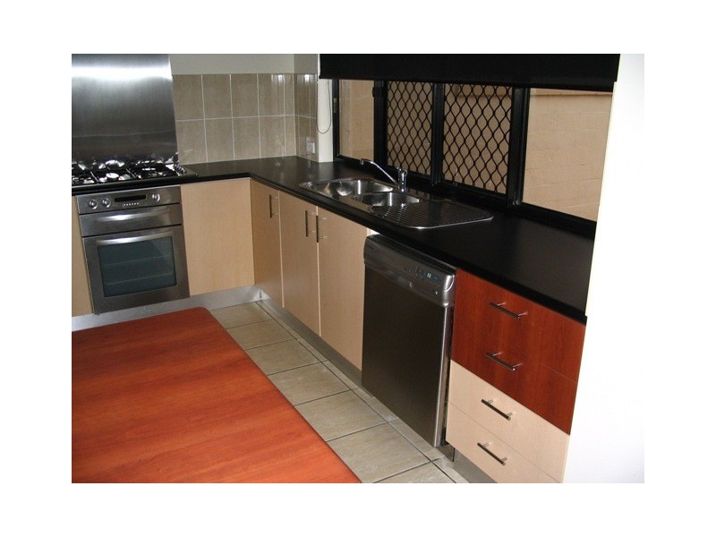 1 Glennie Close, Caloundra West QLD 4551
