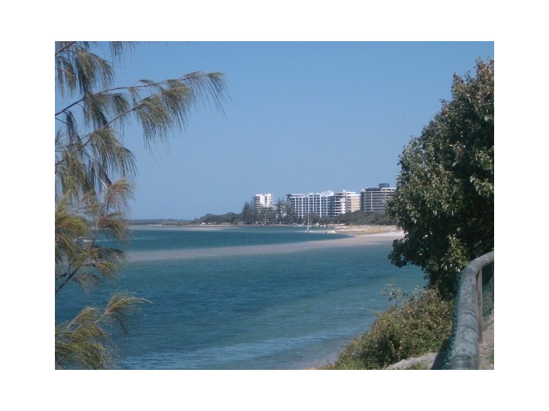 2/25-27 Landsborough Pde, Golden Beach QLD 4551