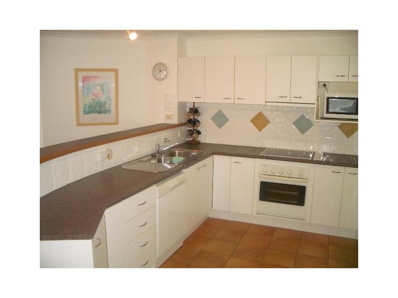 2/25-27 Landsborough Pde, Golden Beach QLD 4551