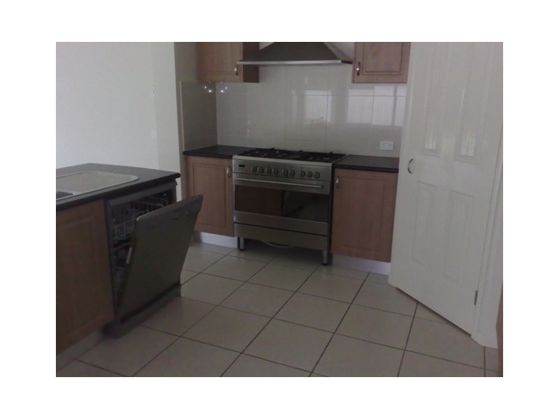 100 Mahogany Drive, Pelican Waters QLD 4551