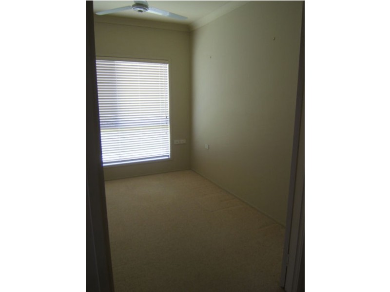 47/2 Grande Pde, Kawana Island QLD 4575