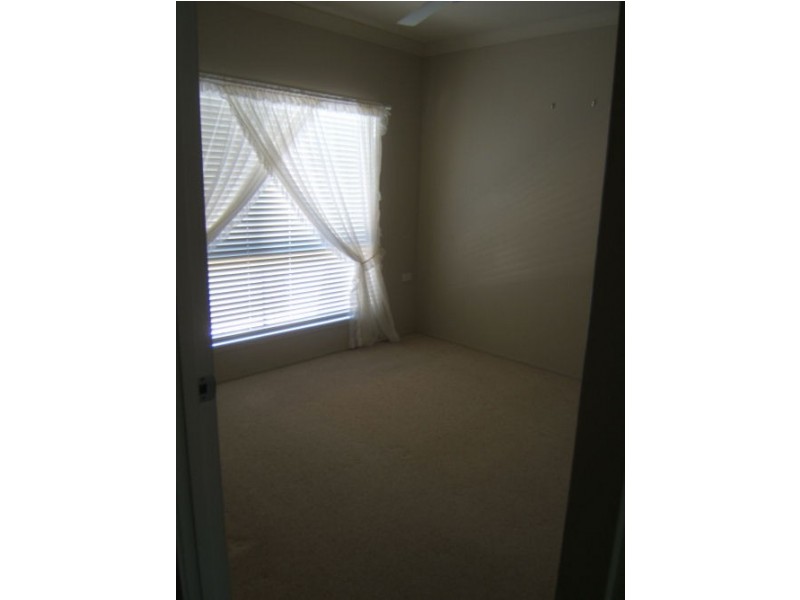 47/2 Grande Pde, Kawana Island QLD 4575