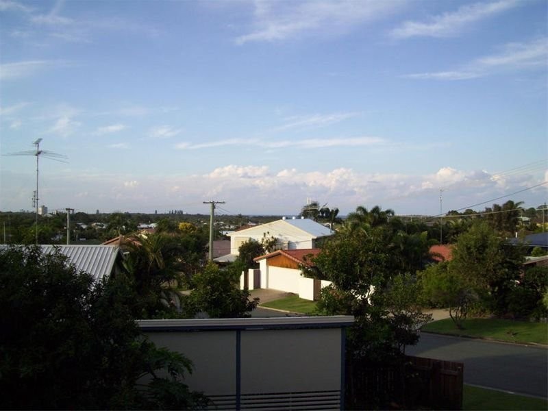 1 Blamey St, Battery Hill QLD 4551