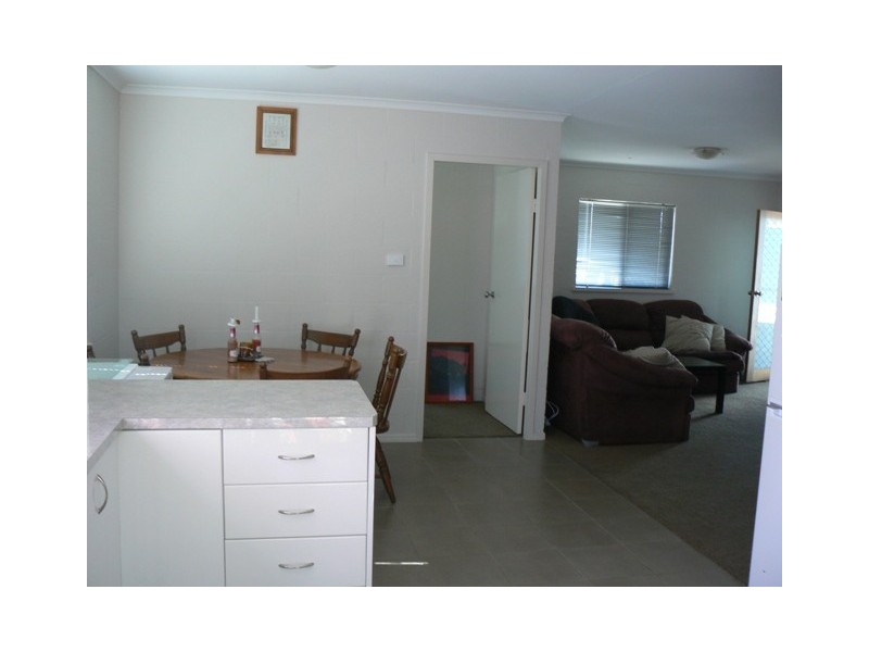 3/8 Taylor Avenue, Caloundra QLD 4551