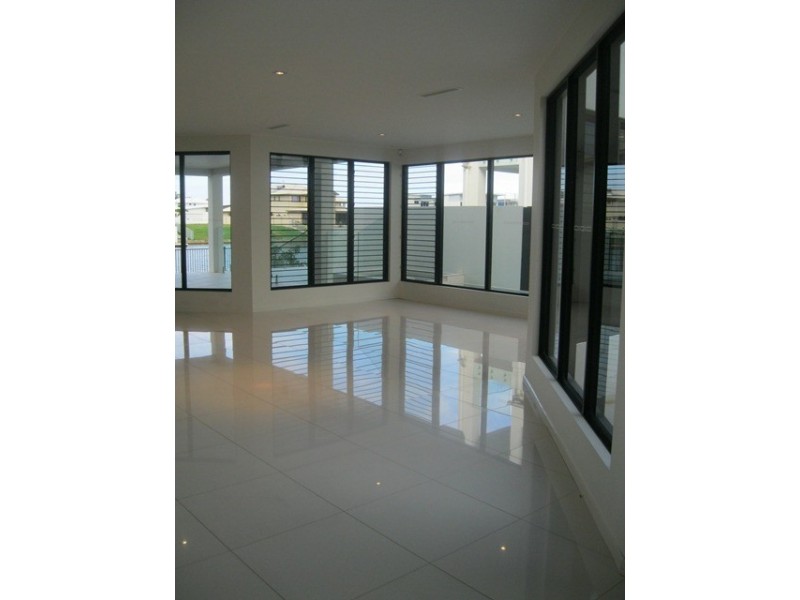 52 Westholme Cct, Pelican Waters QLD 4551