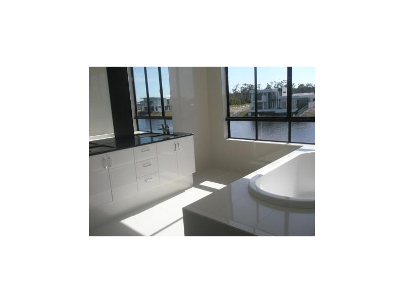 52 Westholme Cct, Pelican Waters QLD 4551