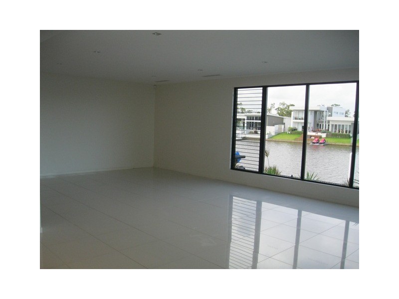 52 Westholme Cct, Pelican Waters QLD 4551