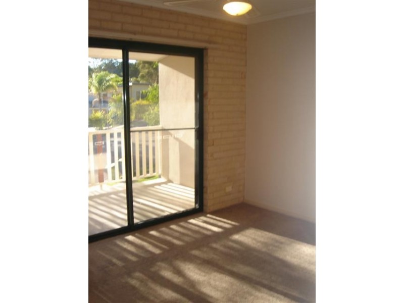 2/7 Rosewood Drive, Caloundra West QLD 4551