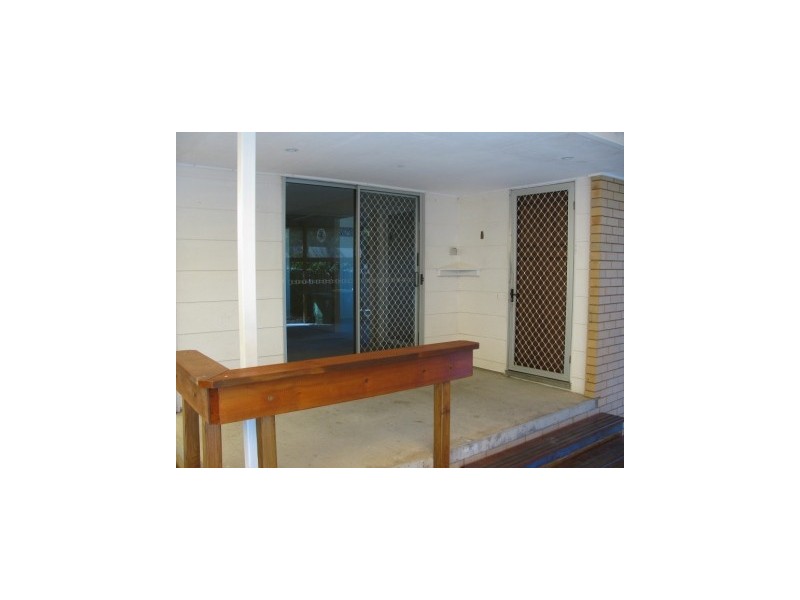 5 Thrush St, Caloundra QLD 4551