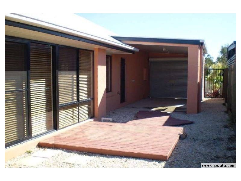 2 Norman Court, Caloundra West QLD 4551