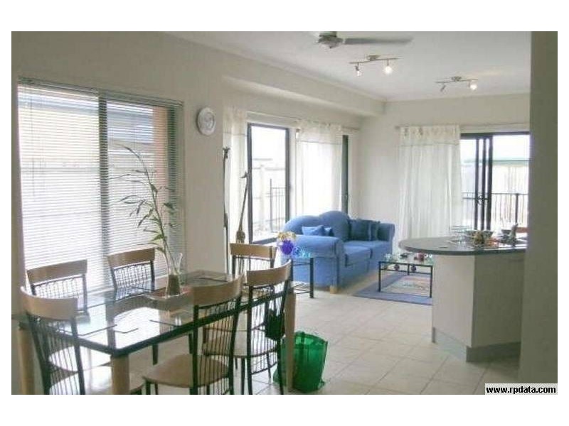 2 Norman Court, Caloundra West QLD 4551