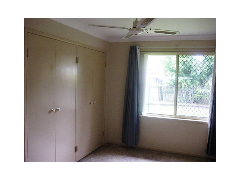 6 Heathglen Court, Little Mountain QLD 4551