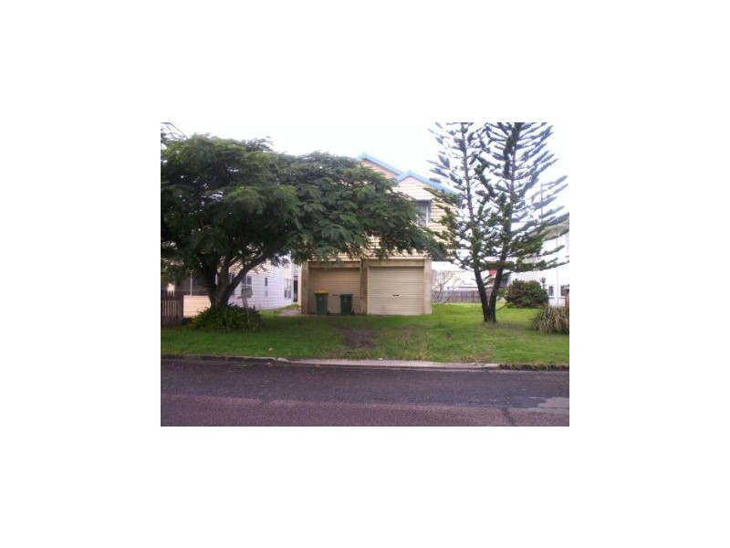 39 Kennedy Parade, Golden Beach QLD 4551