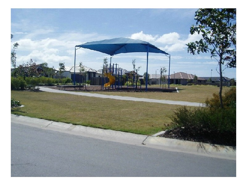 8 Howitt Street, Caloundra West QLD 4551