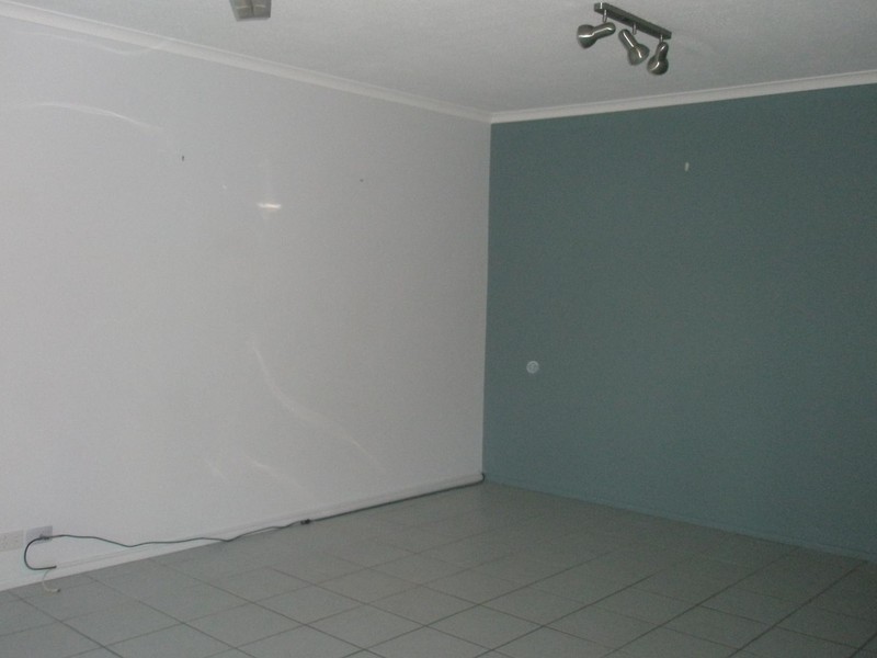 1/26  Upper Gay Tce, Kings Beach QLD 4551