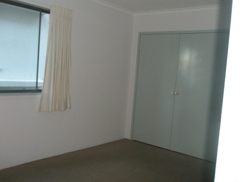 1/26  Upper Gay Tce, Kings Beach QLD 4551