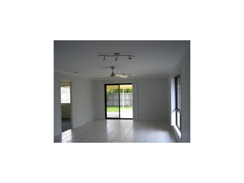 6 Samson Cct, Caloundra West QLD 4551