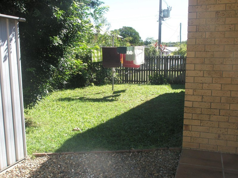 2/4 Borland Street, Caloundra QLD 4551