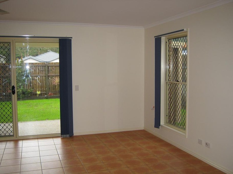 19 Springbrook Crt, Caloundra West QLD 4551
