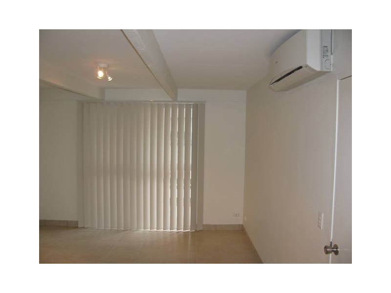 5/5  MAHIA TRC, Kings Beach QLD 4551