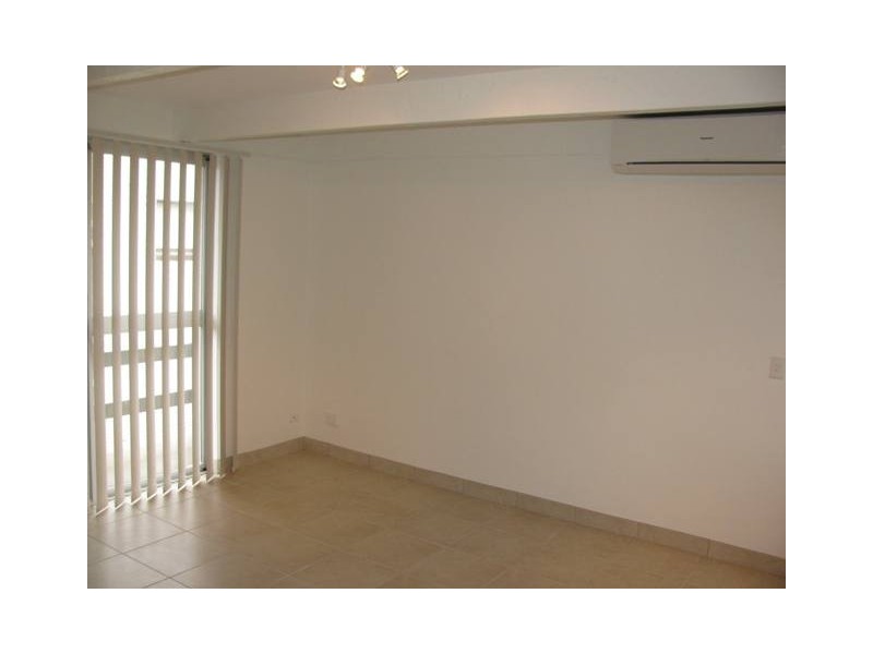 5/5  MAHIA TRC, Kings Beach QLD 4551