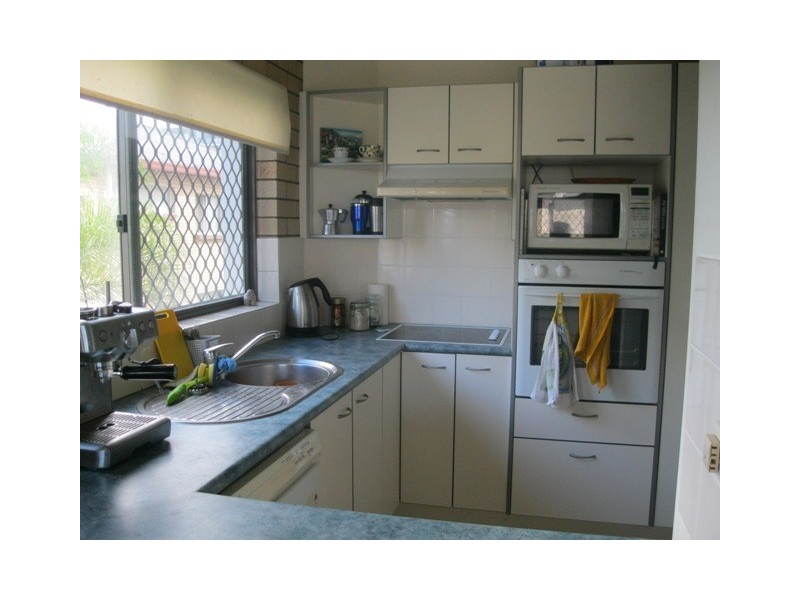 2/7  Upper Gay Trc, Kings Beach QLD 4551