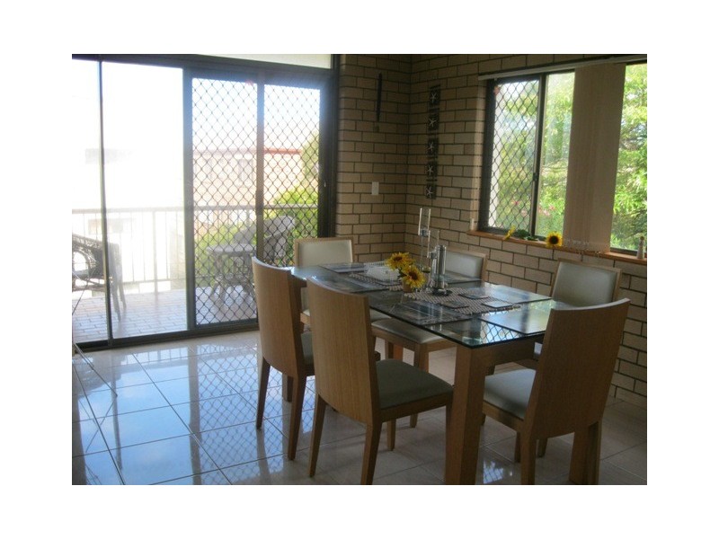 2/7  Upper Gay Trc, Kings Beach QLD 4551