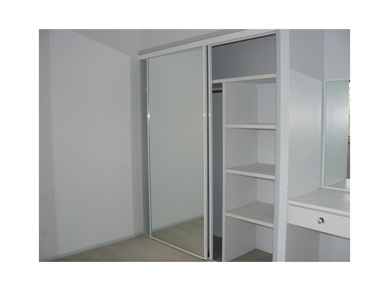 2/17 Taylor Ave, Golden Beach QLD 4551