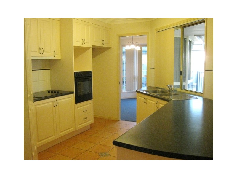 4 Galway Street, Caloundra QLD 4551