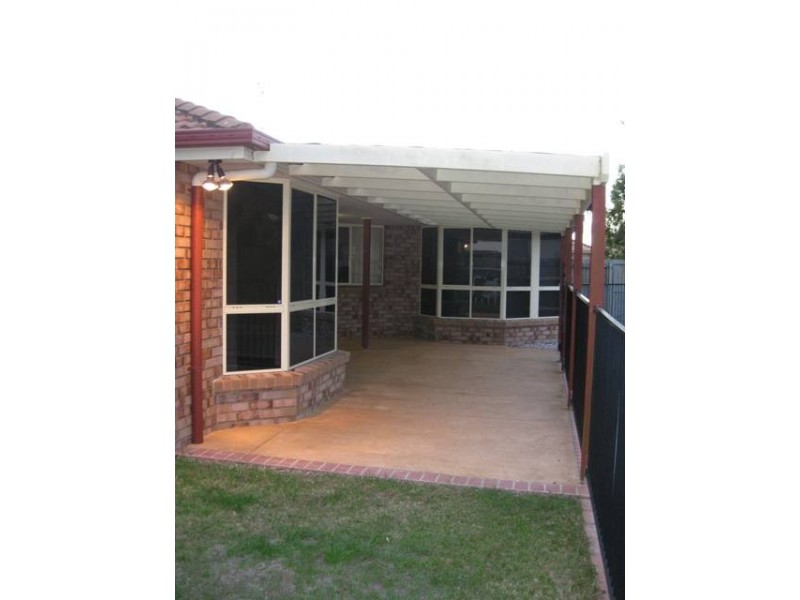 4 Galway Street, Caloundra QLD 4551