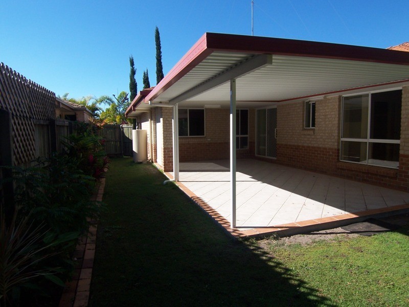 11 Redleaf Court, Currimundi QLD 4551