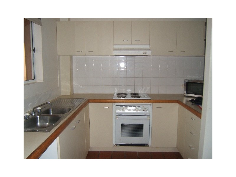 Unit 38 “Oasis Resort” Crn North St Golden Beach, Caloundra QLD 4551