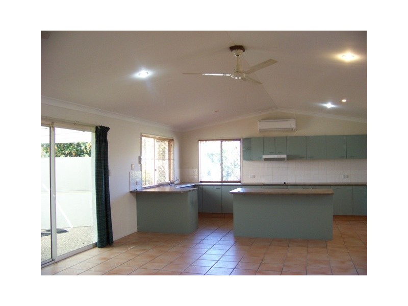 19 Berkley Place, Little Mountain QLD 4551