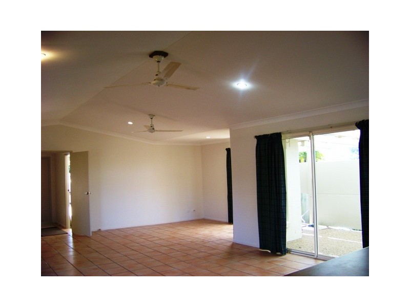 19 Berkley Place, Little Mountain QLD 4551